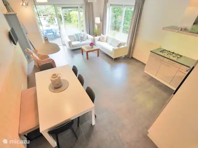 Eetkamer en Keuken